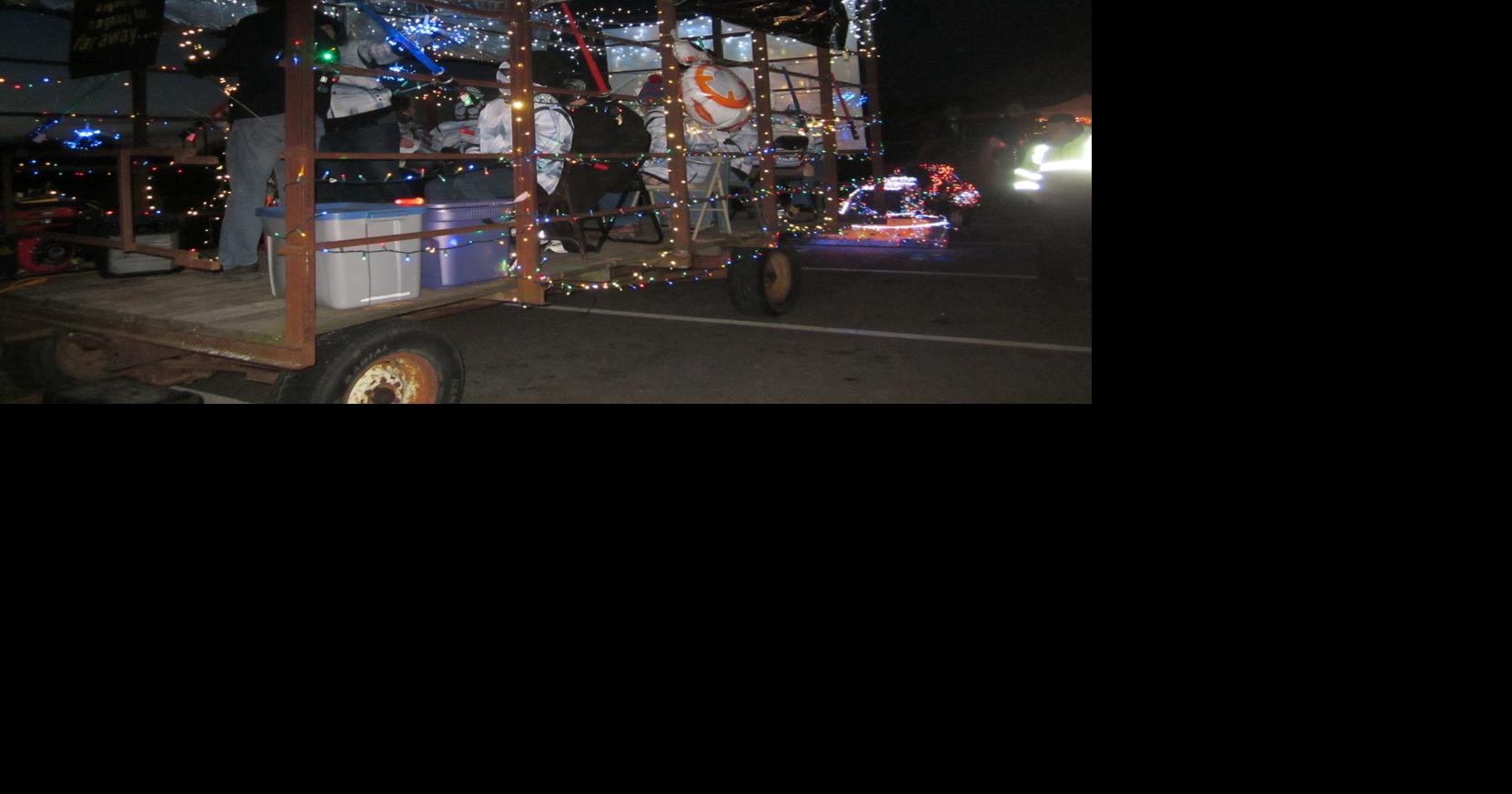 Photos Greenwich Lighted Tractor Parade