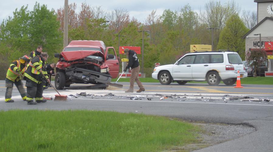 UPDATED Three injured in Queensbury accident