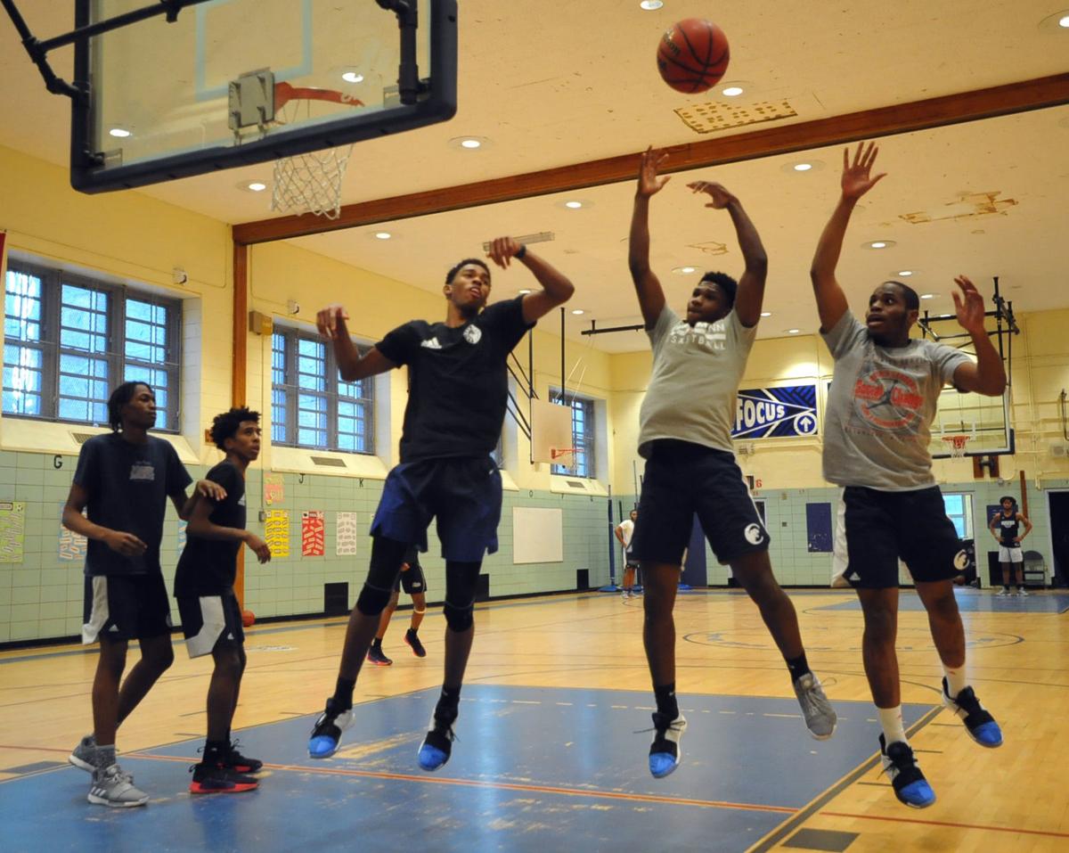 The South Bronx Comes To Glens Falls Sports Poststar Com