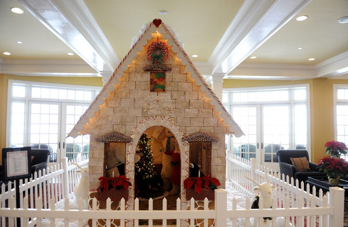 Sweet Taste Of Success Sagamore Unveils 11 Foot Tall Gingerbread
