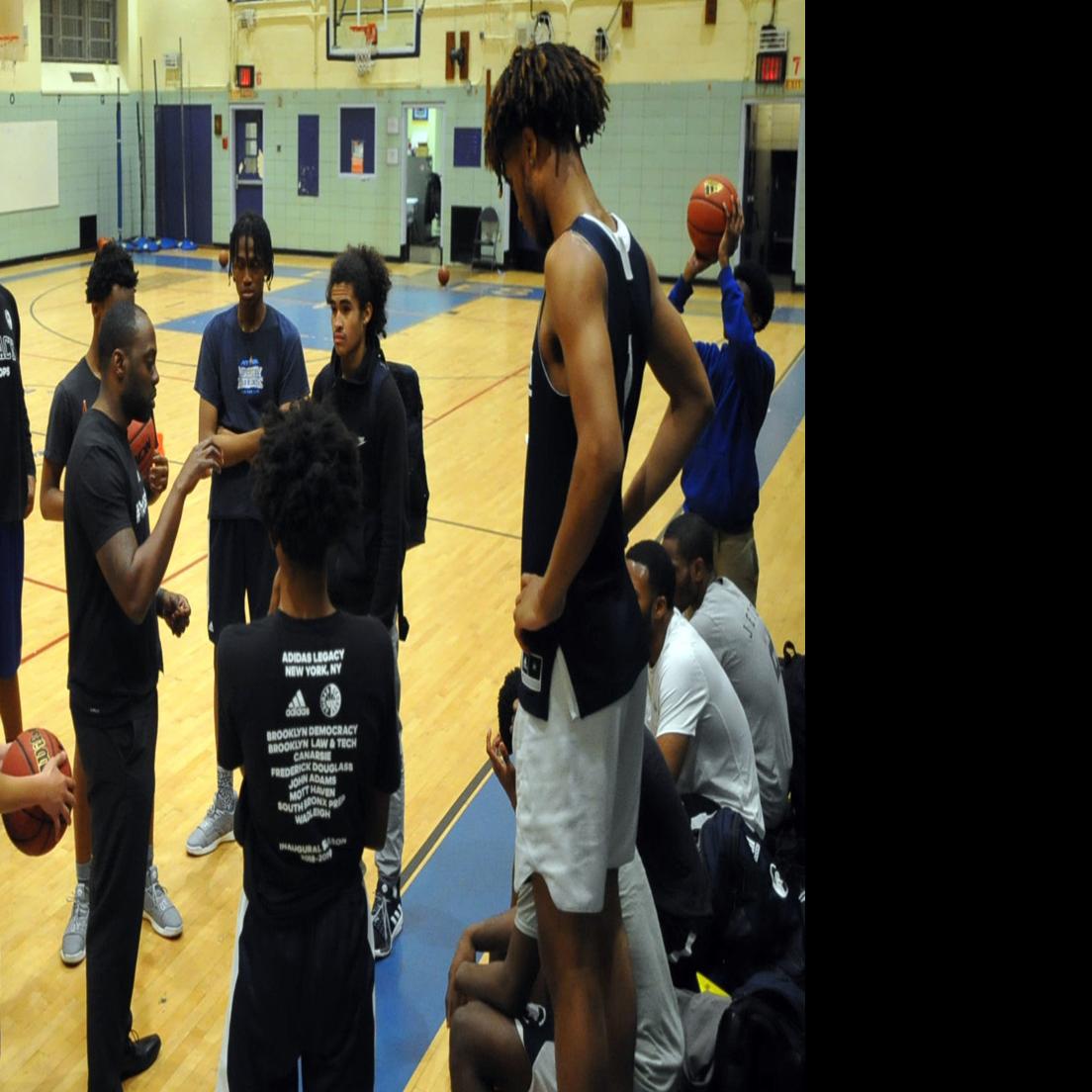 The South Bronx Comes To Glens Falls Sports Poststar Com