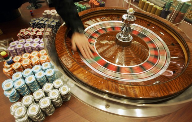 casino gambling pros and cons