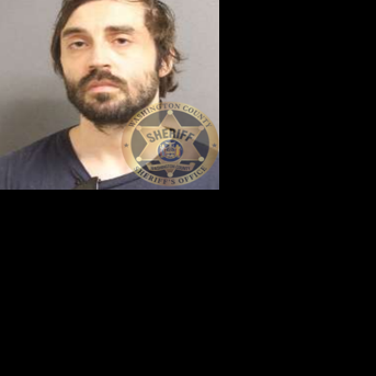 Washington County man charged with felony weapon possession