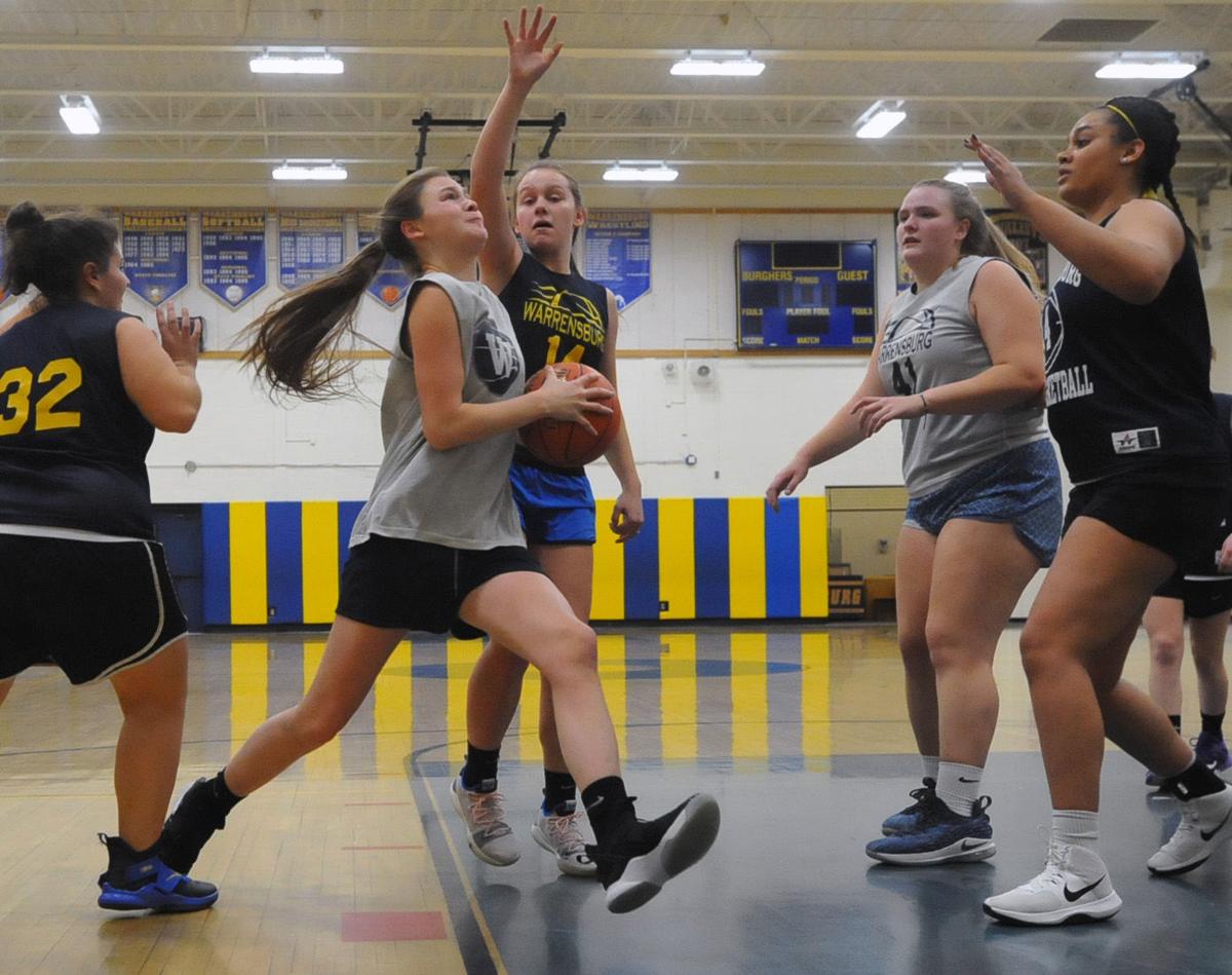 Warrensburg Girls Off To Strong Start Hope To Be In Title Hunt