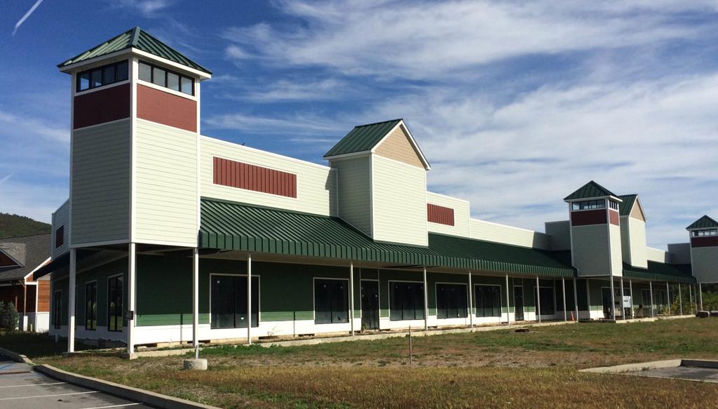 Comfort Suites Hotel Near Outlets In Queensbury To Close Monday
