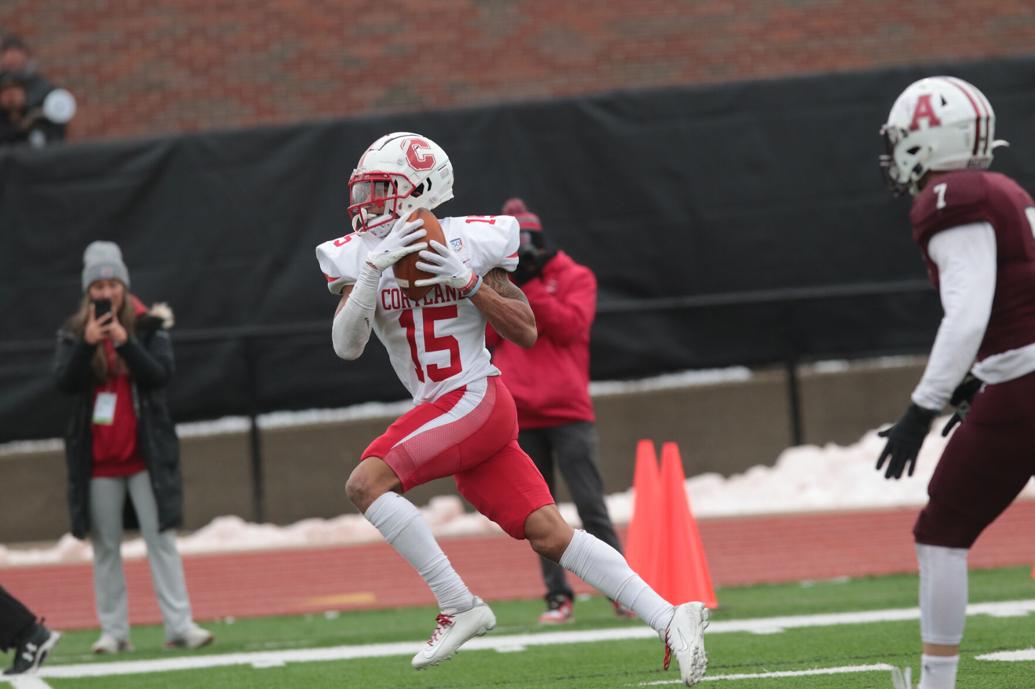Cole Burgess, Cortland State reach DIII football semifinal