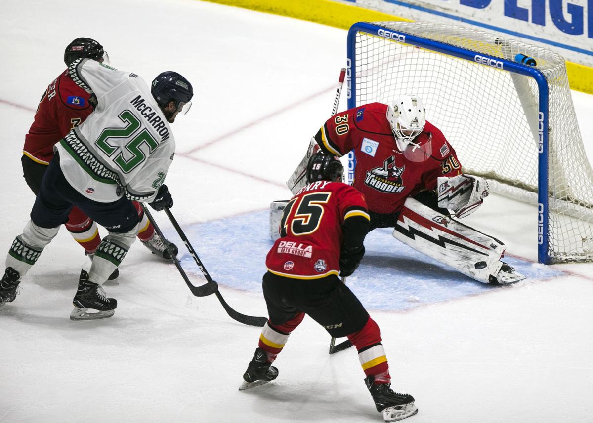 Everblades take Game 1 of series Adirondack Thunder