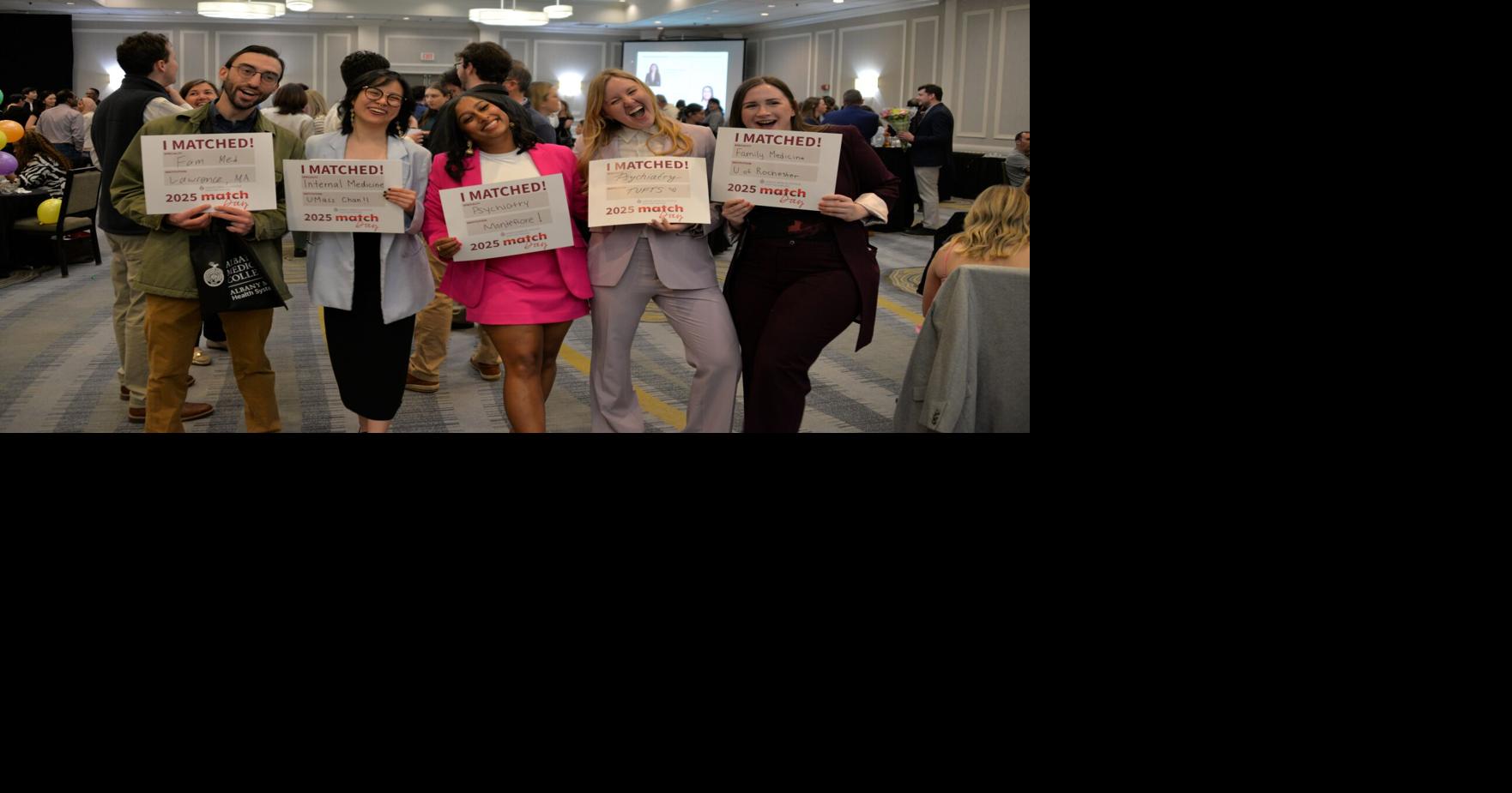 Med students learn residency assignments on Match Day
