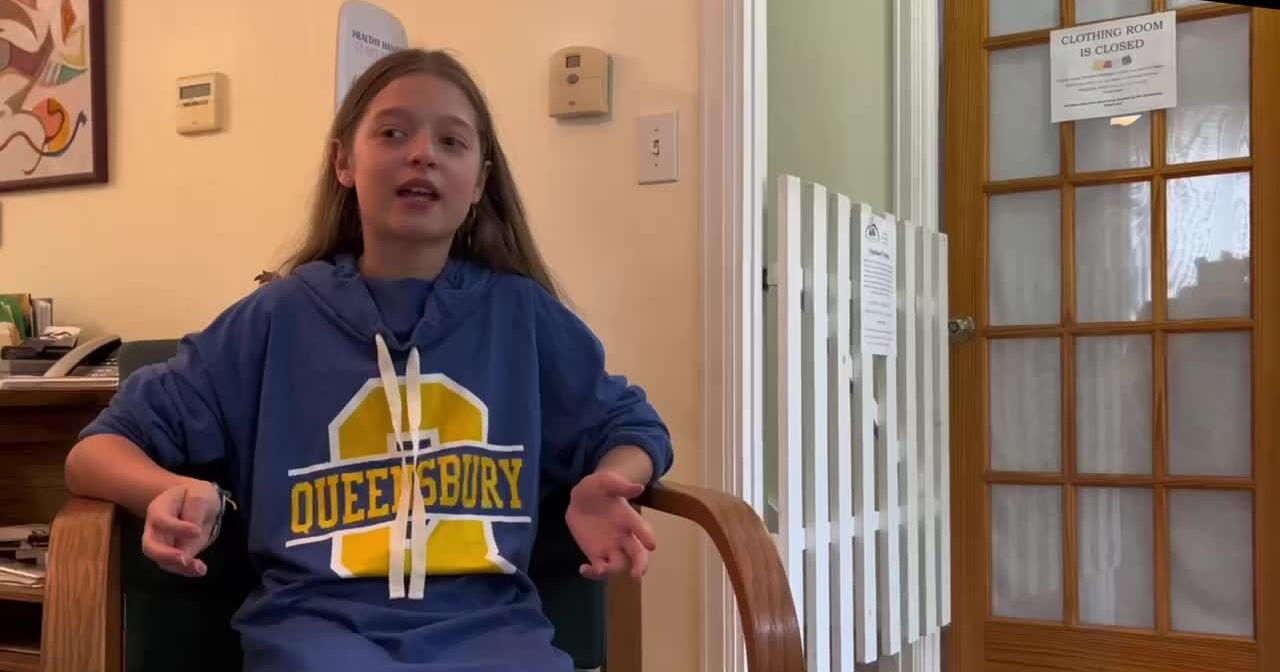 "Spartitude": Sock donation at Queensbury school to live on. - Vimarsana News