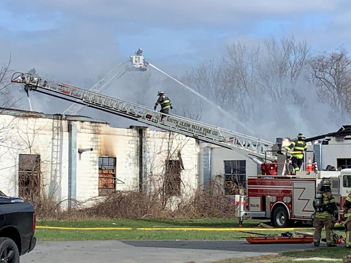Fire destroys garage home to motorcycle club, auto body shop Local