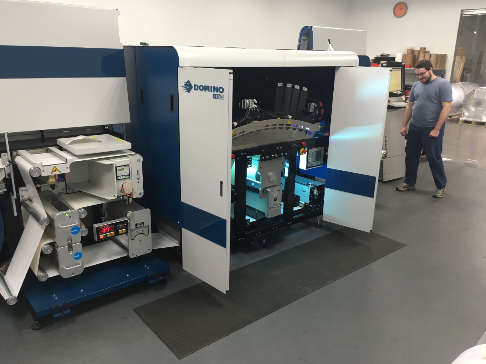 printing firm invests in new technology local business poststar com digital press operator