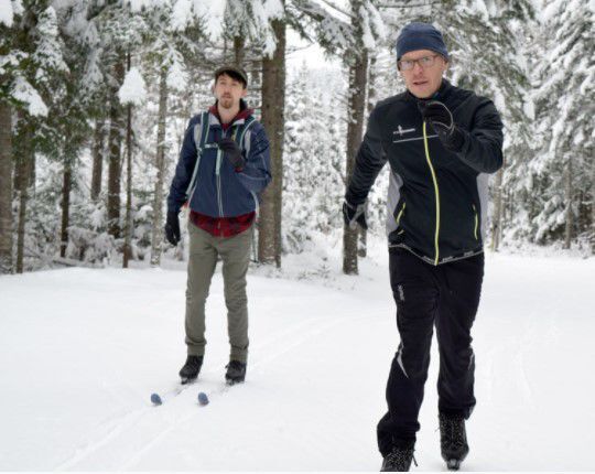 Skiing