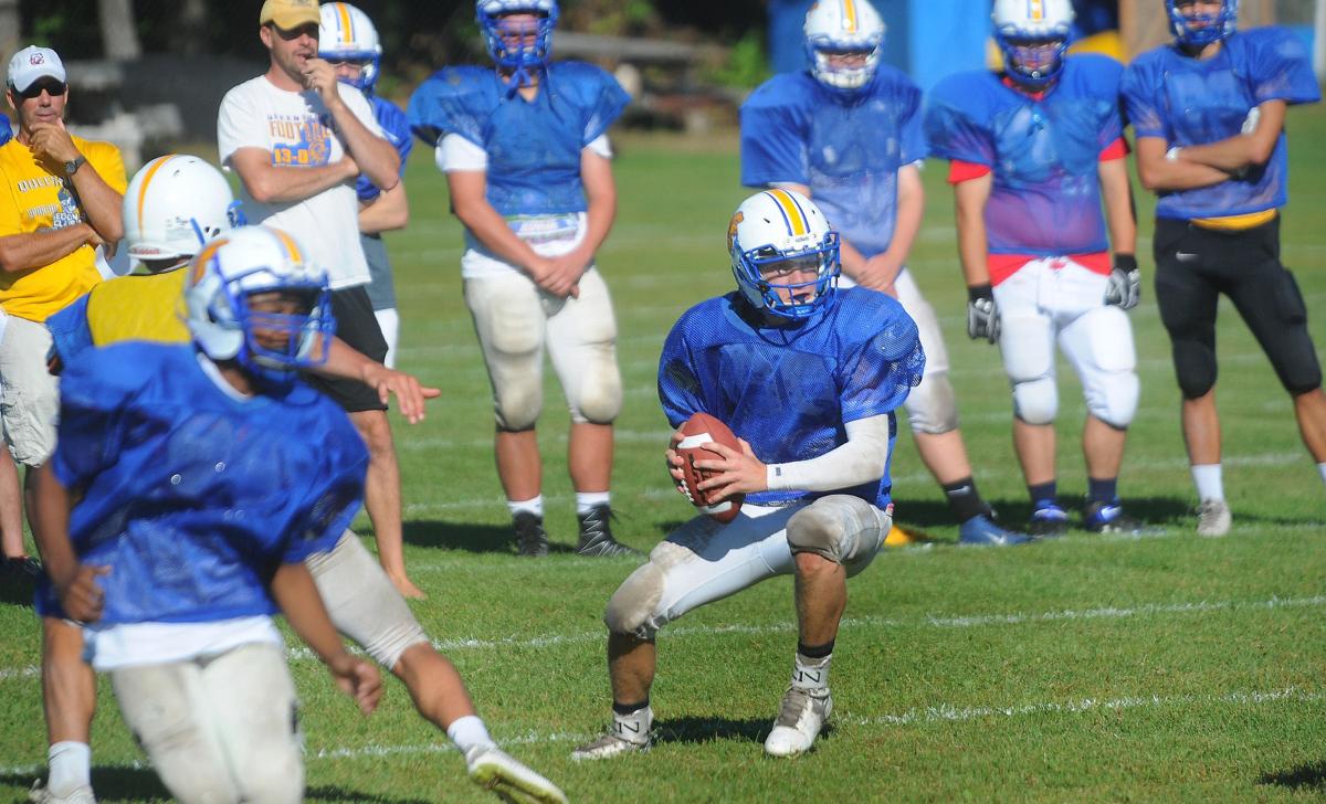Queensbury football practice Football Photo Galleries