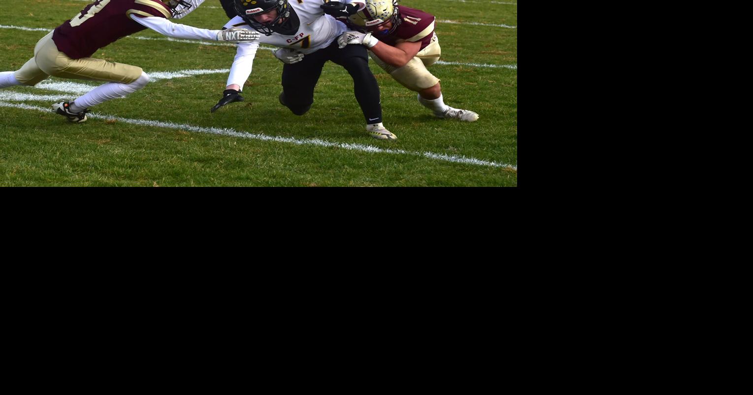 PHOTOS GranvilleWhitehall advances to Class C football semifinals