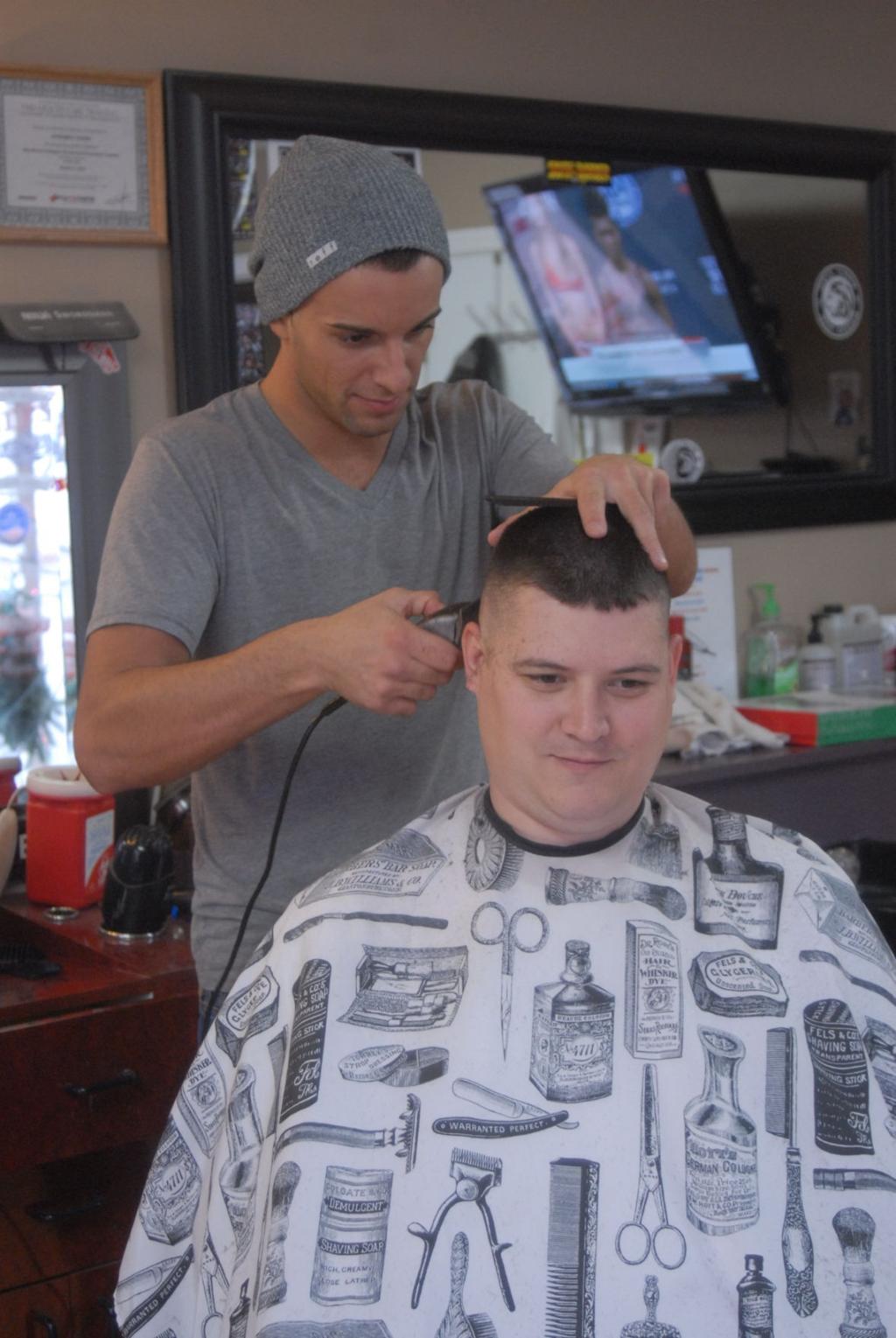 Barbers Cut Hair To Benefit Local Firefighters Local Poststar Com