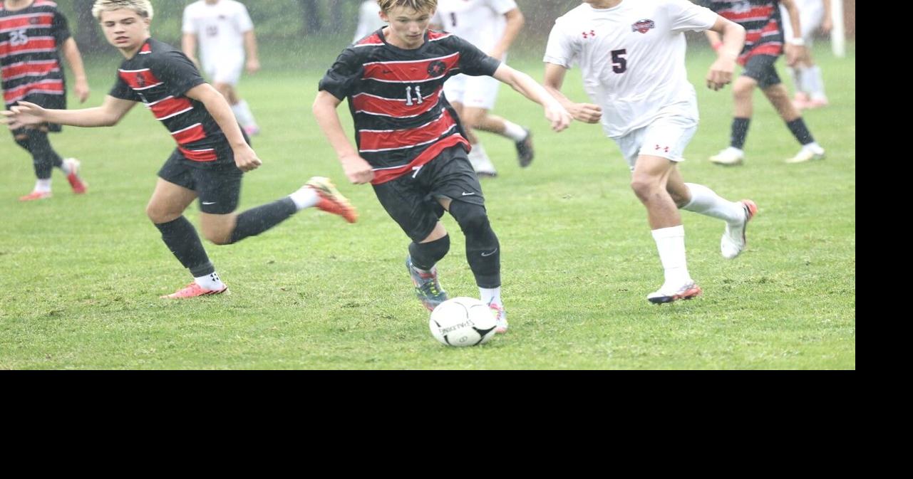 Glens Falls, Hudson Falls, North Warren boys earn league victories on soggy Wednesday