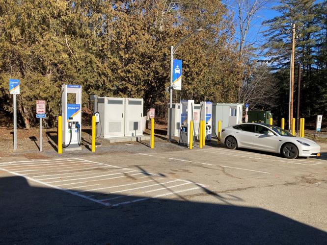 City to begin charging for use of electric vehicle chargers on Nov. 1 for  six-month trial period, Observer Local News