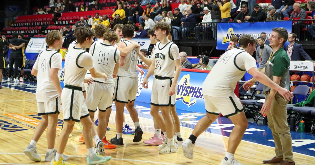 Bolton boys basketball team pulls away for Class D state semifinal victory; reaches finals
