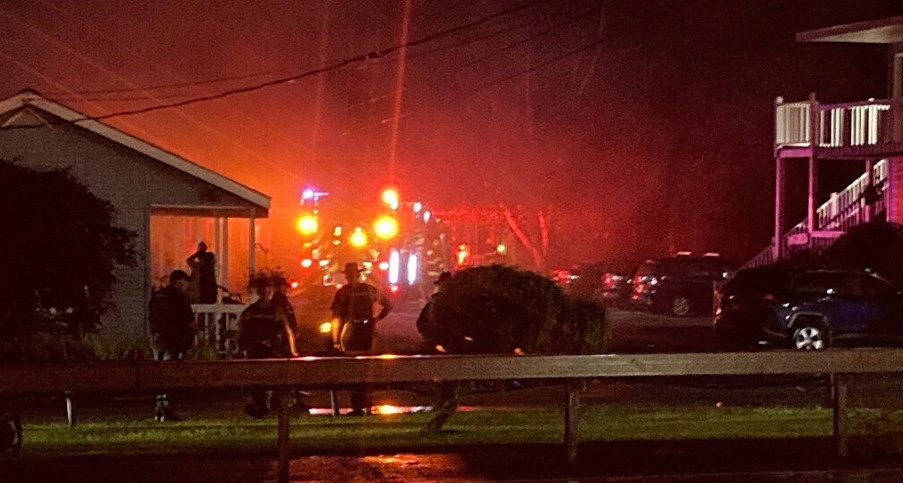 Structure fire in lake