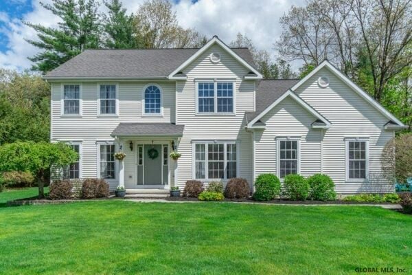4 Bedroom Home in Wilton - $559,900