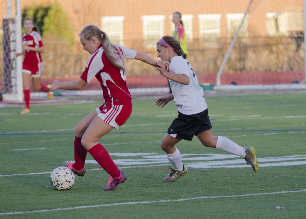 saint johnsville women Freshman kristen purcell (sauquoit, ny) assisted on both of george's goals while sophomores alexis romeyn (st johnsville, ny) and alyse. saint johnsville women Freshman kristen purcell (sauquoit, ny) assisted on both of george's goals while sophomores alexis romeyn (st johnsville, ny) and alyse.