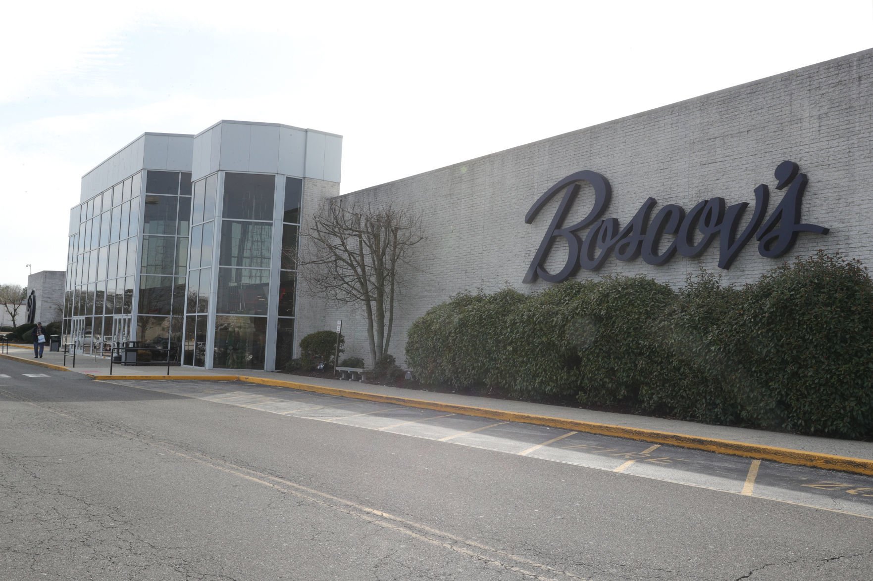 Boscov s plans to open its 50th store even as its rivals are