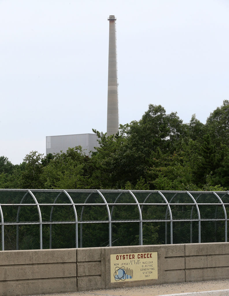 Uncertainty haunts Oyster Creek nuclear plant closing