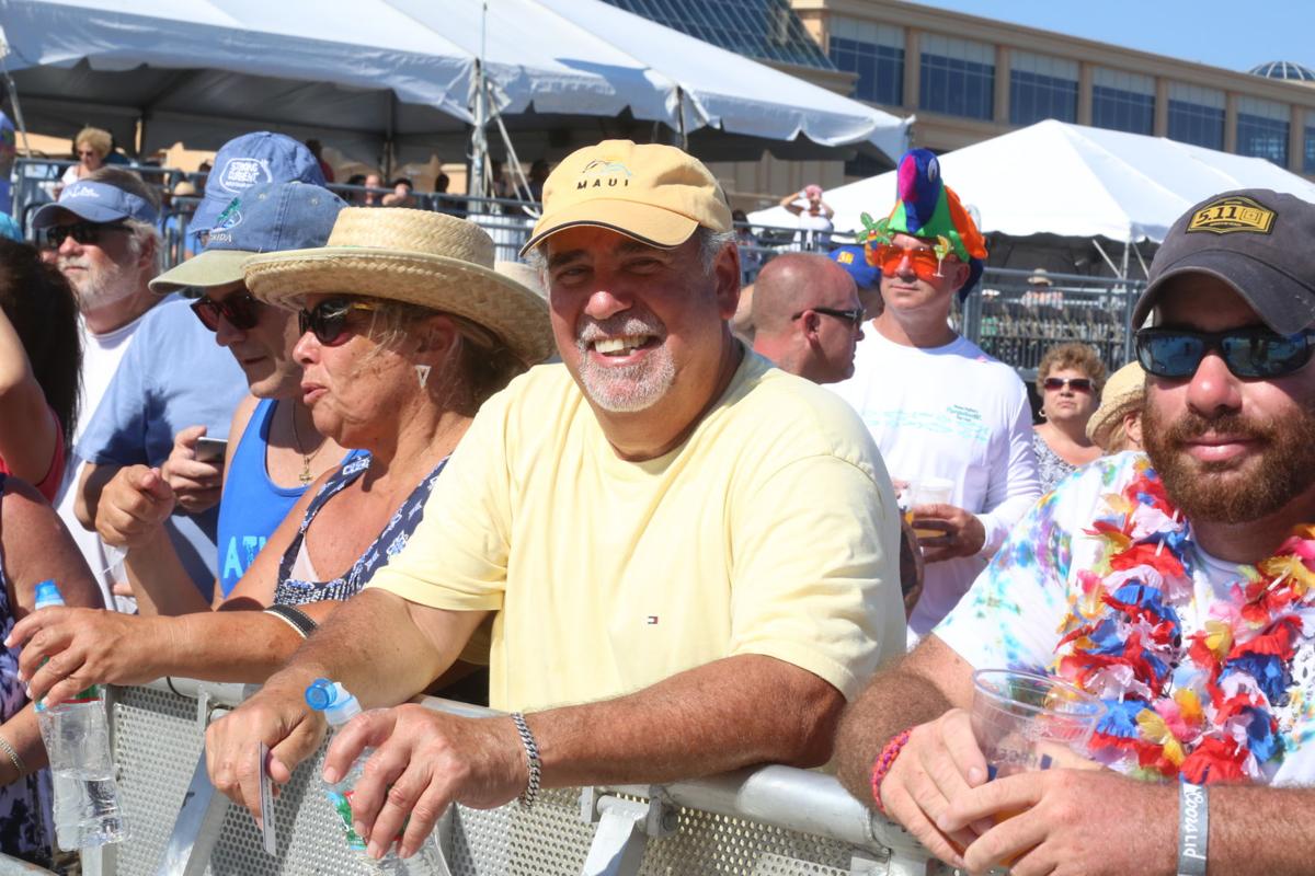 Jimmy Buffett concert early