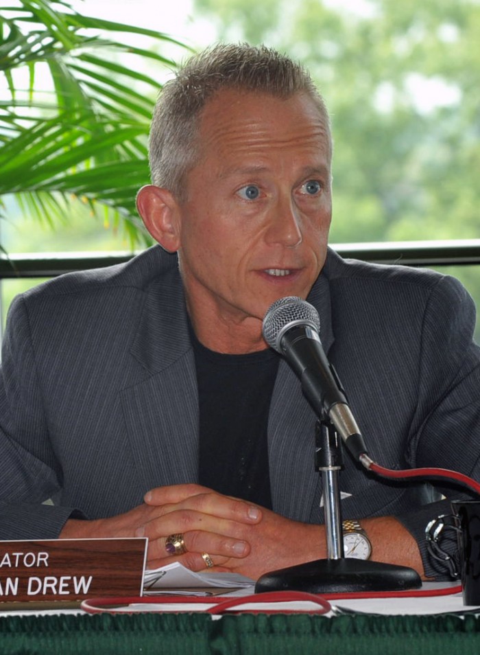 People and Power State Sen. Jeff Van Drew loves his hearings New