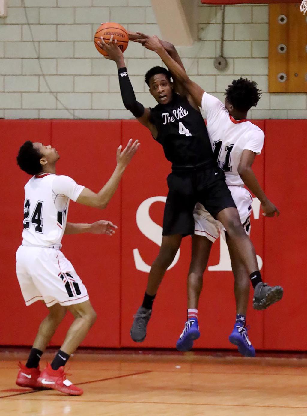 Pleasantville S Valeus Commits To Claflin University