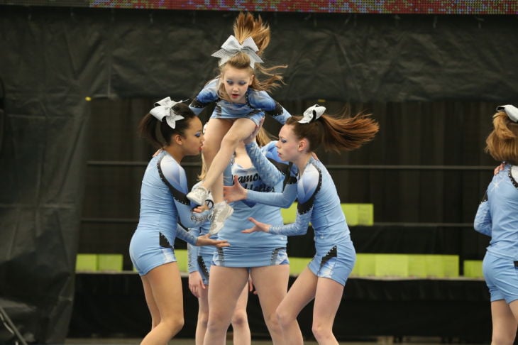 CHEERLEADING COMPETITION