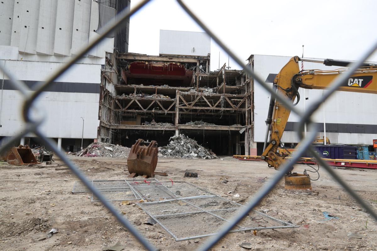 Progress on former Trump Plaza casino demolition continues with eye toward January implosion ...