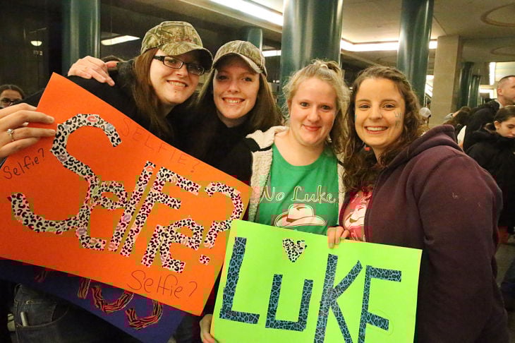 luke bryan review