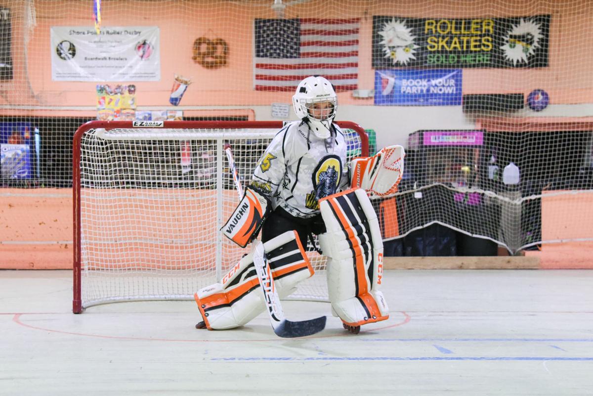 Warriors roller hockey team creates 'family' on wheels High School