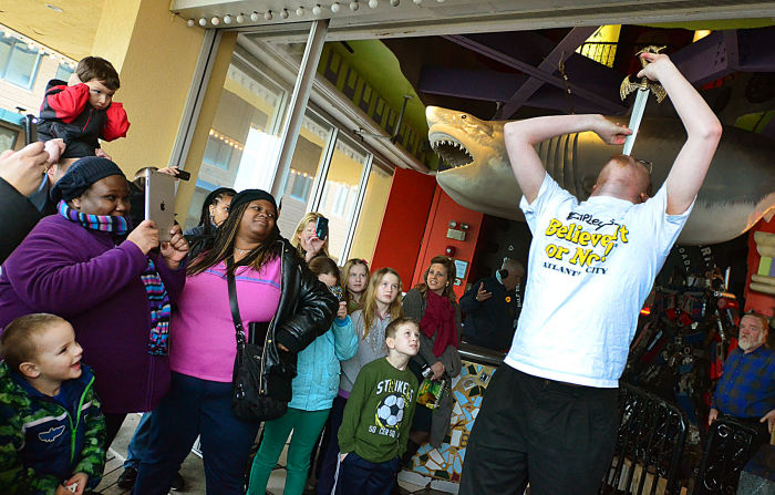 sword swallowers
