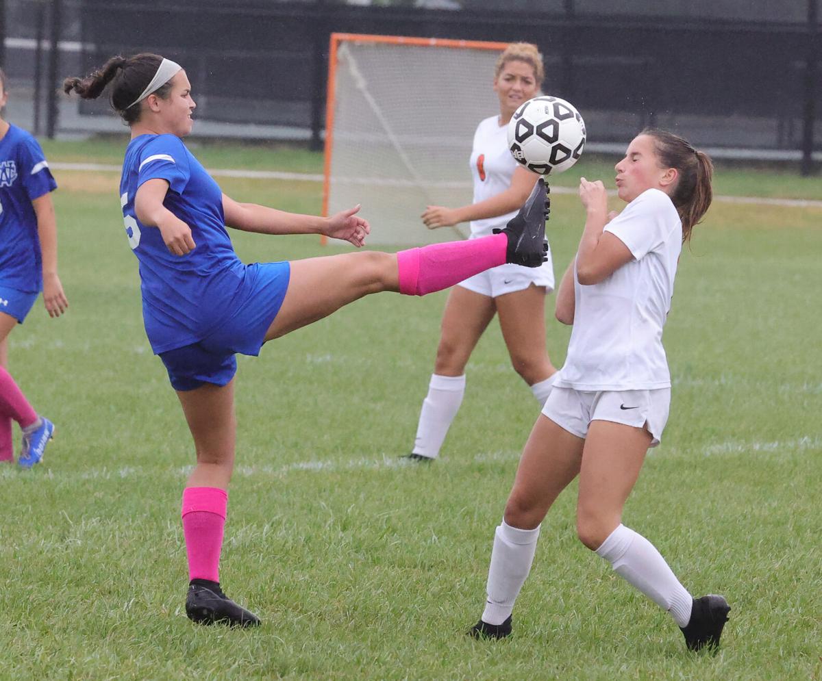 Middle vs Wildwood Catholic soccer game