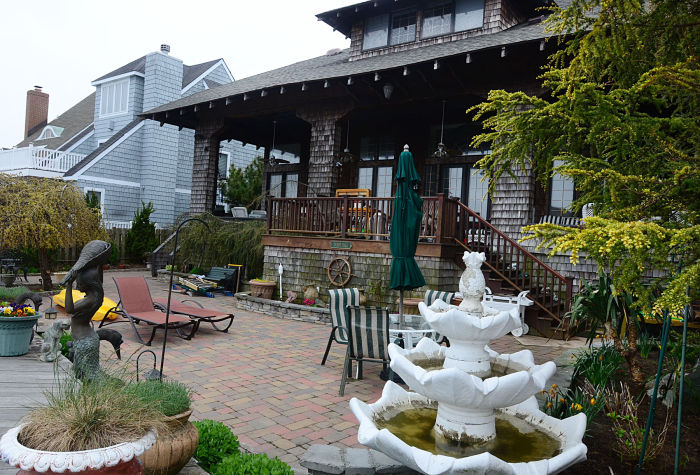 St. Leonard's Tract