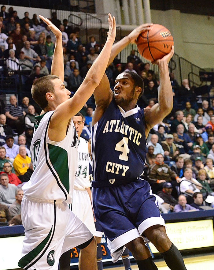ac basketball toc