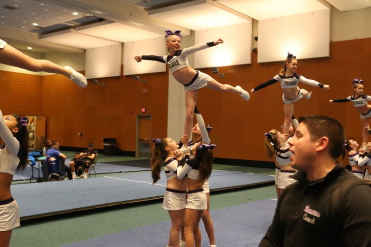 CHEERLEADING COMPETITION