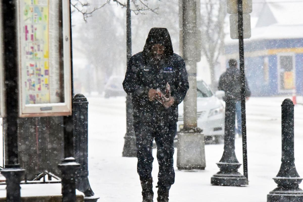 010817_nws_snow05