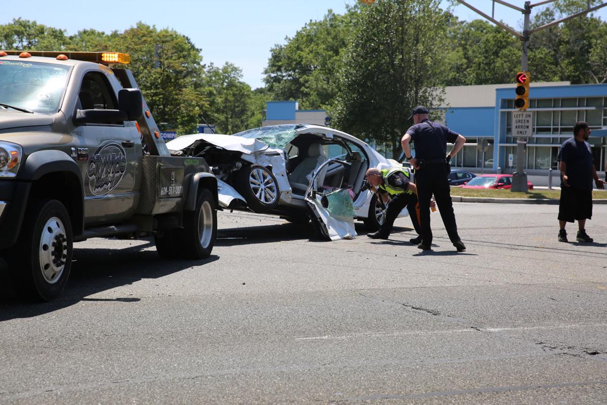 Two injured in EHT crash on Black Horse Pike Local News