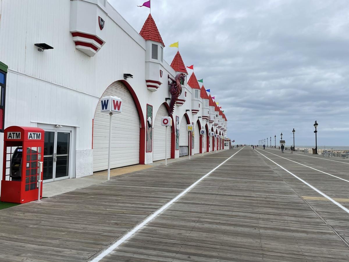 Gillian's Wonderland Pier exterior