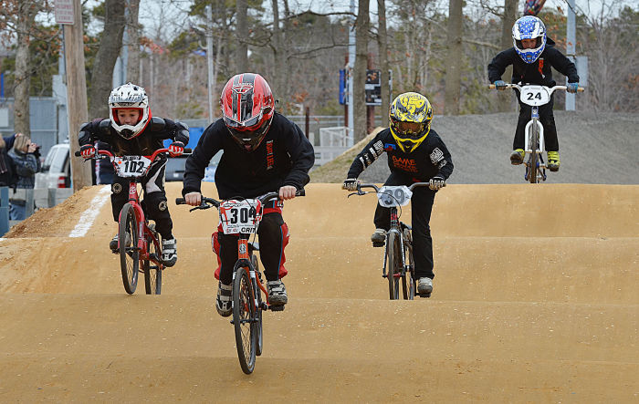 eht bmx