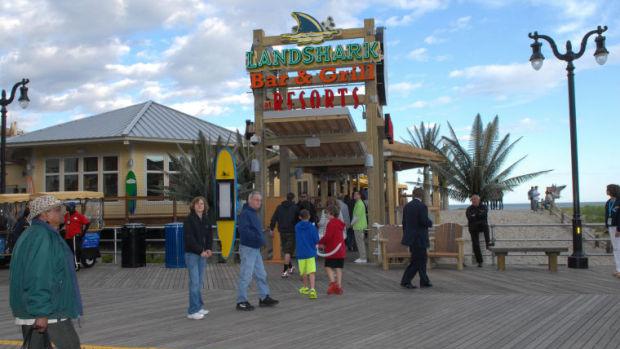 5 things you need to know about LandShark Bar and Grill | Archive ...
