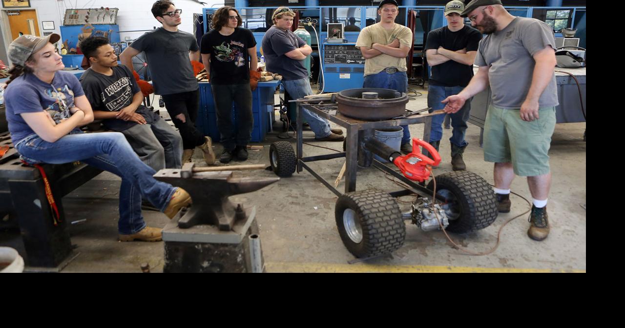 Cape welding students learn the basics of blacksmithing