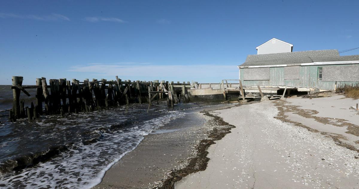 A Sunday Afternoon at Reeds Beach Photo Galleries