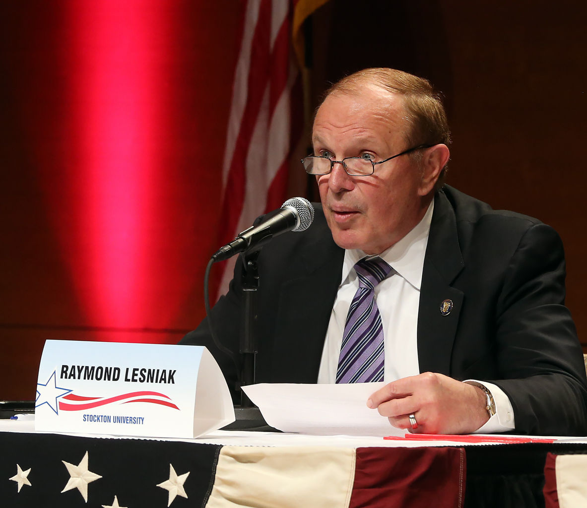 Gubernatorial Debate Democrat