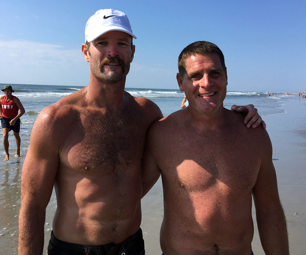 Kobierowski, McGovern win second straight Around The Island Row