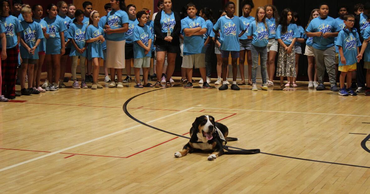 A school's best friend: Absecon says goodbye to therapy dog after nearly a decade of service