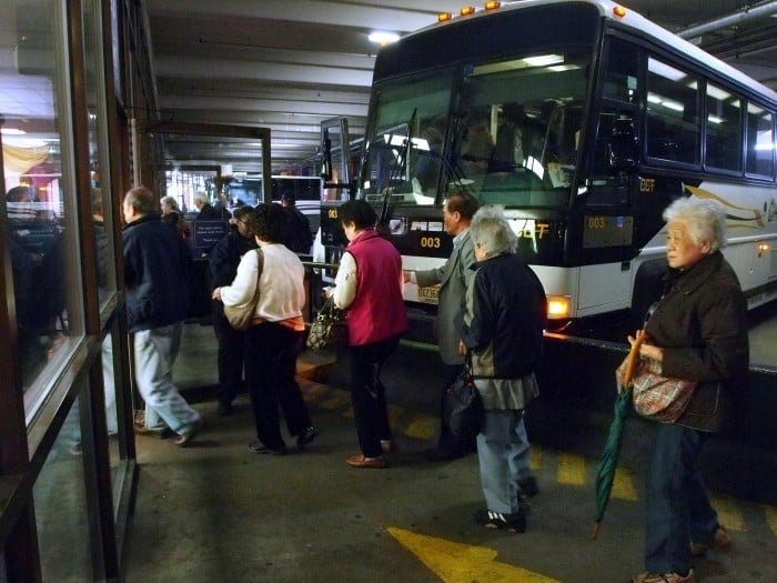 bus to resorts world casino